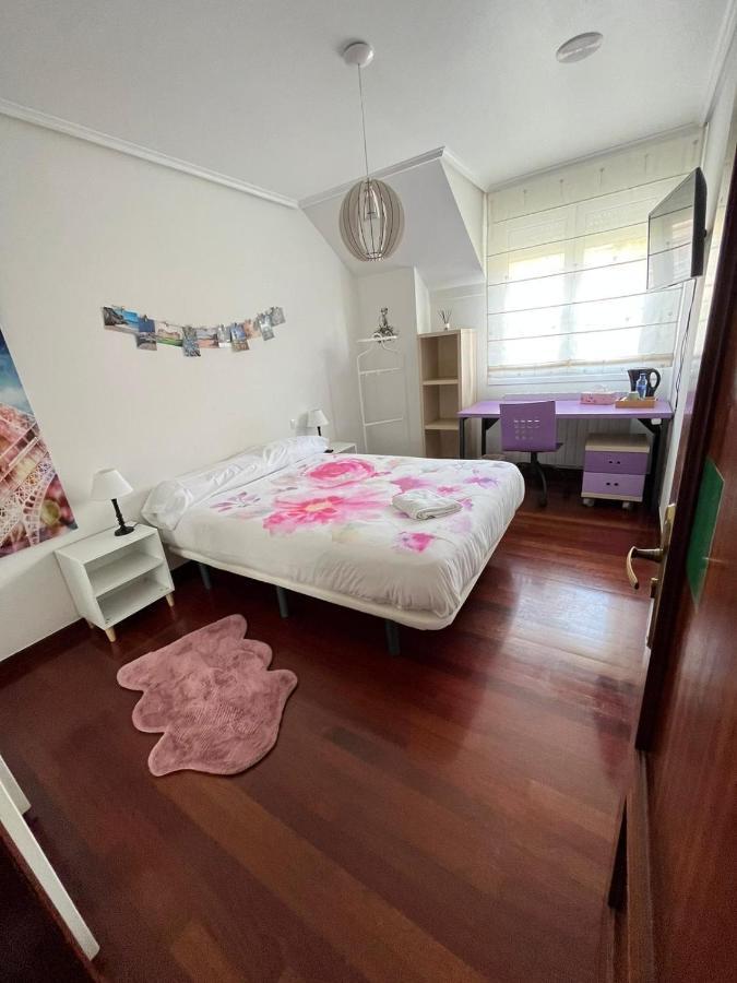 Habitaciones En Chalet Con Jardin Boó de Piélagos Eksteriør billede